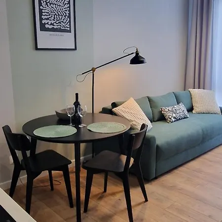 Vienna Nawrot * Łódź