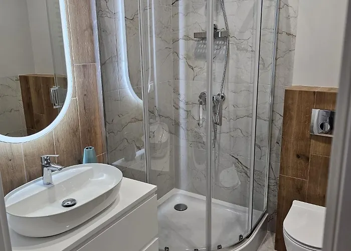 Vienna Nawrot * Łódź